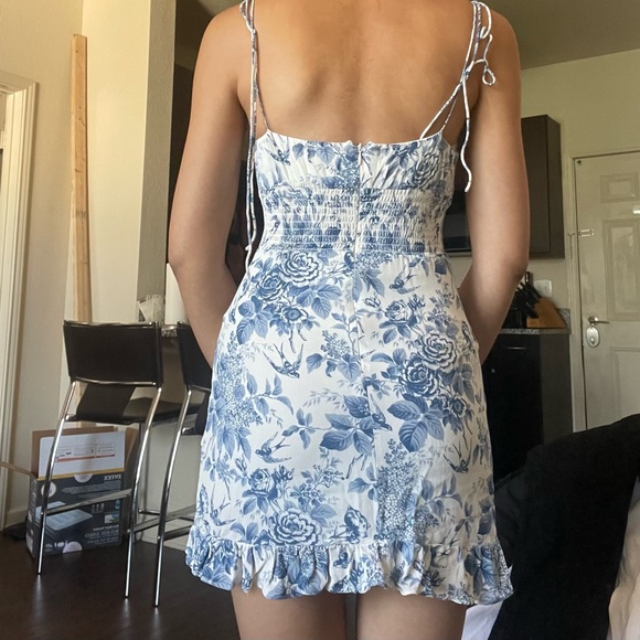 Reformation Esther Dress - Picture 3 of 4